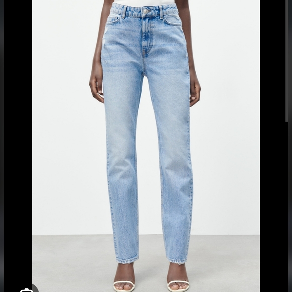 ZARA Straight Leg Mid Rise Full Leg Blue Jeans Size 2 NWT - Picture 2 of 7